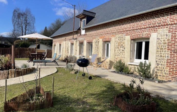 Le Nice Valmontais - Draps Et Serviettes Sur Demande Valmont  Kültér fotó